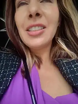 scarlett moore online show from May 2, 2026, 5:51 pm