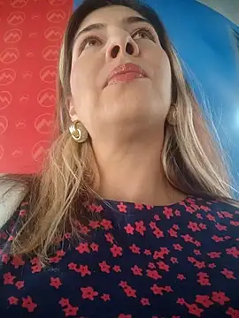 Snapshot of scarlett_moore chatting on June 27, 2026, 2:44 pm scarlett moore online show from June 27, 2026, 2:44 pm
