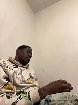 Snapshot of Atlantalitty chatting on February 14, 2025, 9:32 pm Atlantalitty online show from February 14, 2025, 9:32 pm