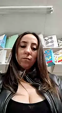 Mia Novikov online show from January 13, 2025, 2:50 am