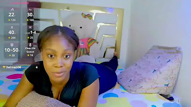 Snapshot of DayanaWood chatting on November 19, 2025, 2:55 am DayanaWood online show from November 19, 2025, 2:55 am