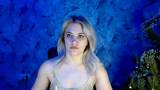 Snapshot of nika_gold1 chatting on December 30, 2024, 4:08 pm nika gold1 online show from December 30, 2024, 4:08 pm