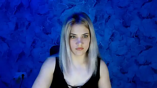 Snapshot of nika_gold1 chatting on February 22, 2025, 7:47 pm nika gold1 online show from February 22, 2025, 7:47 pm