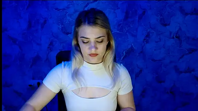 Snapshot of nika_gold1 chatting on November 21, 2025, 6:50 pm nika gold1 online show from November 21, 2025, 6:50 pm