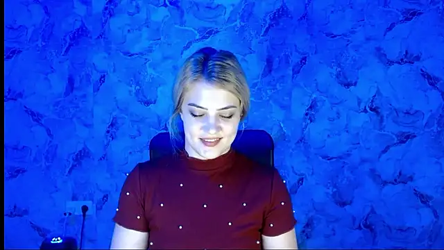 Snapshot of nika_gold1 chatting on January 8, 2026, 7:49 pm nika gold1 online show from January 8, 2026, 7:49 pm