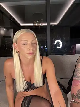 SexOnMyLvL online show from July 10, 2026, 8:11 pm