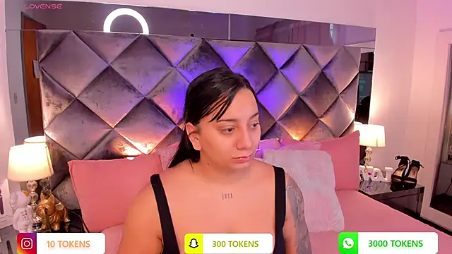 sofhiaa adaams online show from February 22, 2025, 5:13 pm