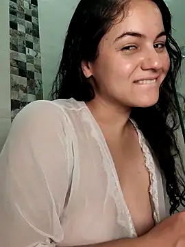Lia Hurley online show from May 23, 2026, 9:52 pm