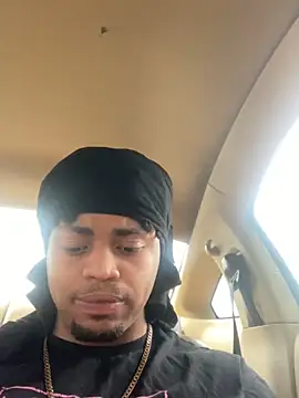 Snapshot of Elgrazonamor chatting on December 11, 2024, 6:42 pm Elgrazonamor online show from December 11, 2024, 6:42 pm