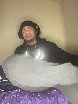 Snapshot of Elgrazonamor chatting on February 23, 2025, 2:40 am Elgrazonamor online show from February 23, 2025, 2:40 am