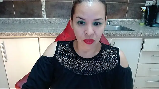 Lizeth Bels online show from June 17, 2026, 7:37 pm