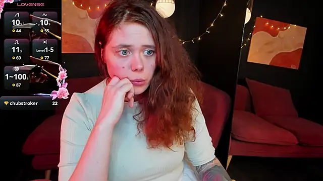 SophiePure online show from February 26, 2025, 2:37 am