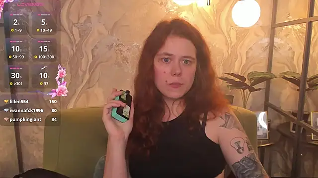 SophiePure online show from March 10, 2025, 2:39 am