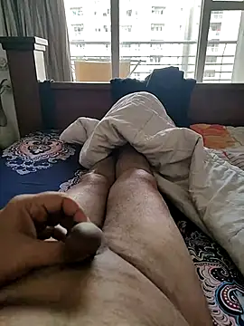 Nuttysub online show from March 3, 2025, 9:11 am