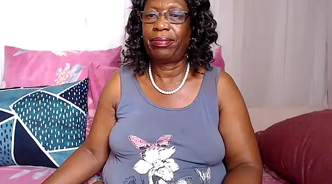 Snapshot of Freakyassnwildx chatting on February 6, 2025, 9:53 am Freakyassnwildx online show from February 6, 2025, 9:53 am