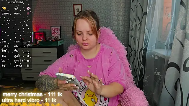 flower sarah  online show from December 23, 2025, 8:12 am