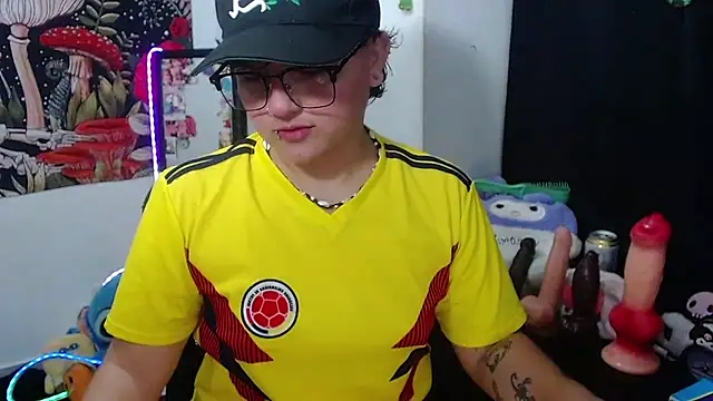 Snapshot of isabeautyx19 chatting on June 18, 2026, 1:50 am isabeautyx19 online show from June 18, 2026, 1:50 am