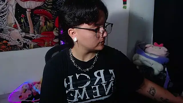 isabeautyx19 online show from June 30, 2026, 1:39 am