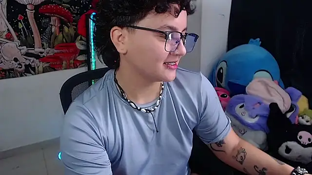 isabeautyx19 online show from July 10, 2026, 3:03 pm