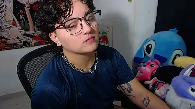 isabeautyx19 online show from July 15, 2026, 2:28 am