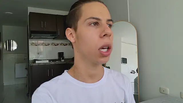 grey   27 online show from March 10, 2025, 5:50 pm