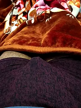 Snapshot of ak007_desire chatting on December 17, 2025, 12:49 am ak007 desire online show from December 17, 2025, 12:49 am