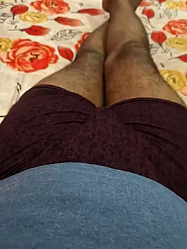 Snapshot of ak007_desire chatting on March 7, 2026, 6:27 pm ak007 desire online show from March 7, 2026, 6:27 pm