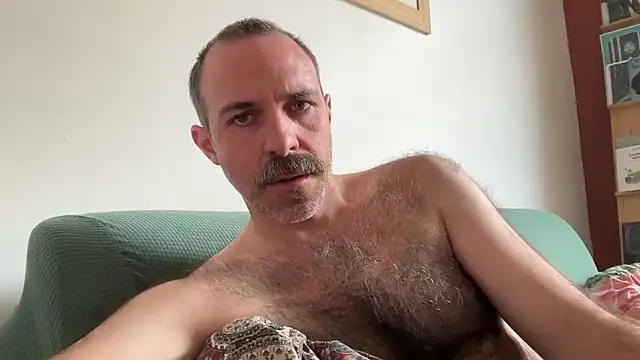 Snapshot of Brianjonest chatting on July 7, 2026, 10:08 am Brianjonest online show from July 7, 2026, 10:08 am