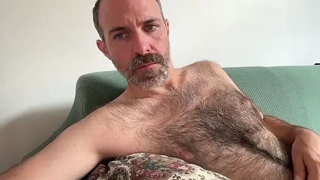 Snapshot of Brianjonest chatting on July 22, 2026, 11:57 am Brianjonest online show from July 22, 2026, 11:57 am