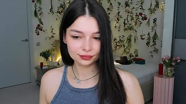 ContinentOfTranquility online show from March 18, 2026, 1:09 am