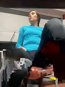 Snapshot of Jinna_milli chatting on November 19, 2025, 3:23 pm Jinna milli online show from November 19, 2025, 3:23 pm