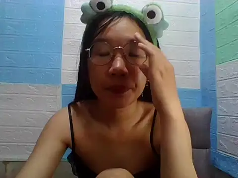 Nanoko online show from September 29, 2025, 11:04 am