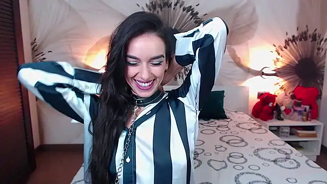 KatherineBisou online show from January 6, 2026, 8:56 pm