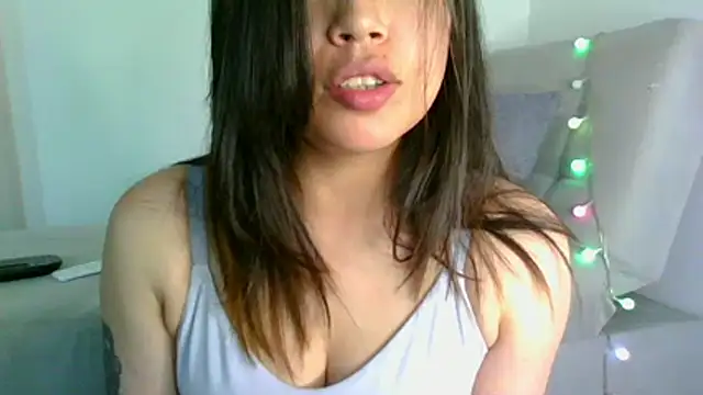 katherodriguezx online show from February 23, 2026, 8:17 pm