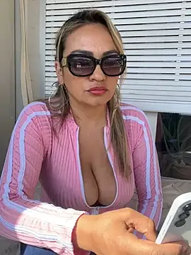 Afroditecash online show from March 11, 2025, 11:12 am