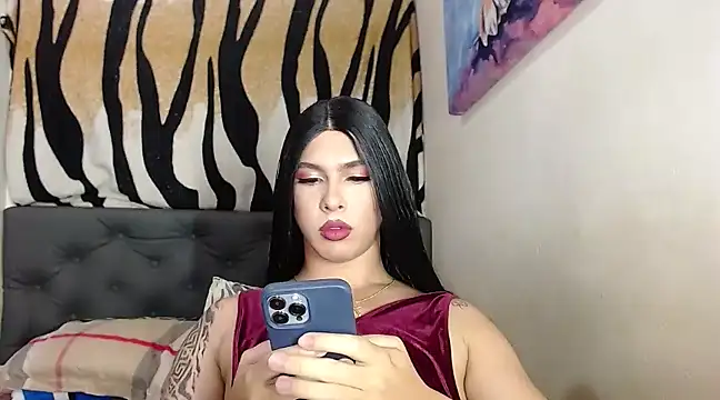 Snapshot of Antonella_Williams02 chatting on December 22, 2024, 12:39 am Antonella Williams02 online show from December 22, 2024, 12:39 am