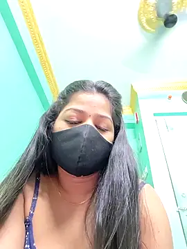 Monalisa Singh online show from March 11, 2026, 11:27 am