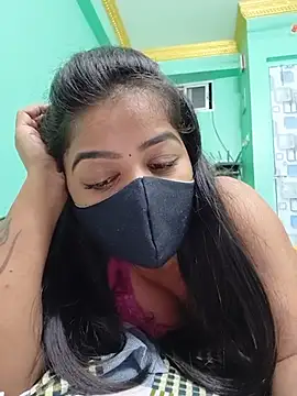 Snapshot of Monalisa_Singh chatting on June 19, 2026, 6:23 pm Monalisa Singh online show from June 19, 2026, 6:23 pm