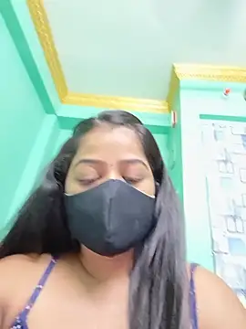 Snapshot of Monalisa_Singh chatting on July 3, 2026, 5:08 pm Monalisa Singh online show from July 3, 2026, 5:08 pm