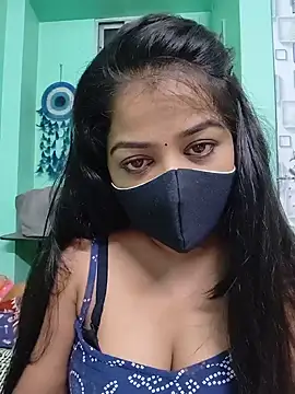 Snapshot of Monalisa_Singh chatting on July 8, 2026, 5:39 pm Monalisa Singh online show from July 8, 2026, 5:39 pm
