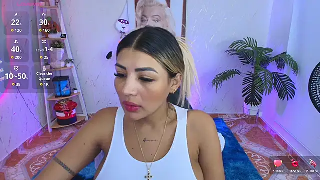 SALOOMEE   online show from January 7, 2026, 4:09 pm