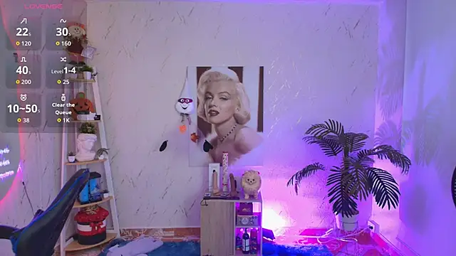 SALOOMEE   online show from February 17, 2026, 11:18 am