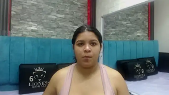 Snapshot of sia_cavad chatting on November 30, 2025, 12:42 pm sia cavad online show from November 30, 2025, 12:42 pm