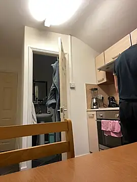 Snapshot of Yourhotboy_42 chatting on February 26, 2025, 8:22 pm Yourhotboy 42 online show from February 26, 2025, 8:22 pm