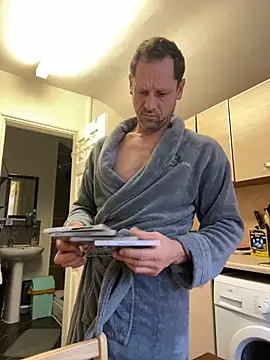 Snapshot of Yourhotboy_42 chatting on December 5, 2025, 2:25 pm Yourhotboy 42 online show from December 5, 2025, 2:25 pm