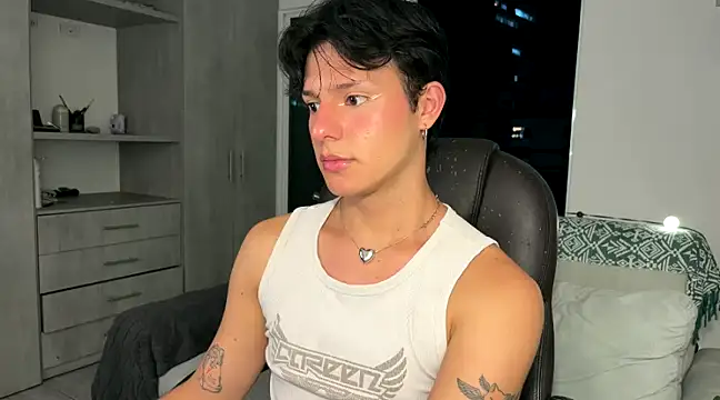 Alexxblue online show from December 31, 2024, 1:57 am