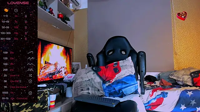 naugthy dominant online show from December 12, 2024, 7:30 am