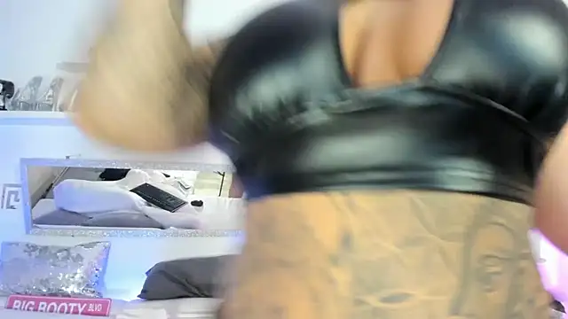 CocoSkyy online show from January 27, 2025, 4:33 pm