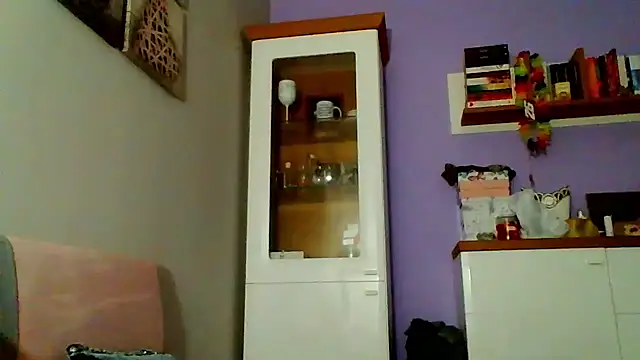 Snapshot of DESIREjenny chatting on December 6, 2024, 11:54 am DESIREjenny online show from December 6, 2024, 11:54 am