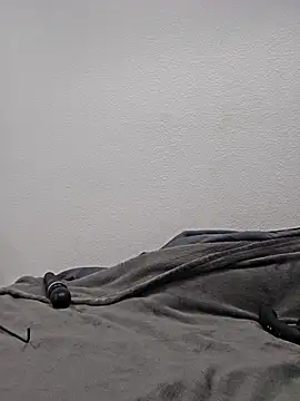 Snapshot of Iliketocooksquirt25 chatting on November 22, 2025, 6:34 am Iliketocooksquirt25 online show from November 22, 2025, 6:34 am